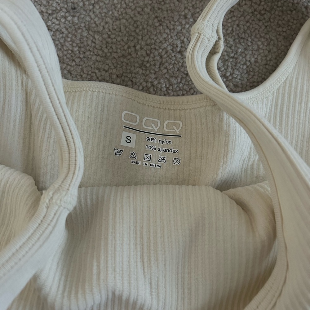 OQQ Ribbed Bodysuit Cream Festival Tank Minimalist Stretch Small Coachella - Picture 3 of 5